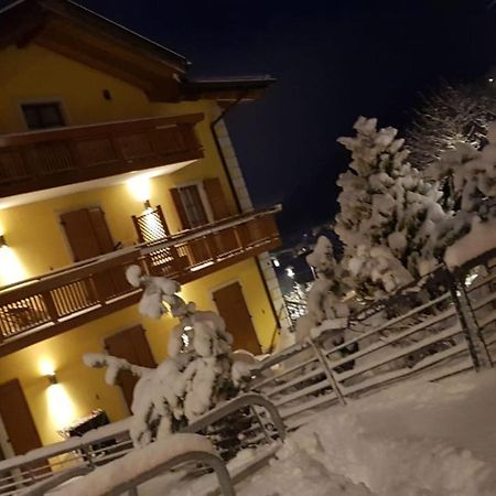 Rainbow Lejlighedshotel Rovereto  Eksteriør billede