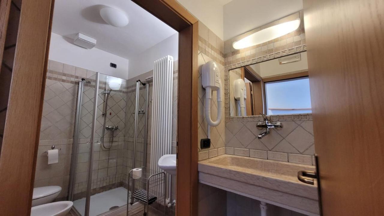 Rainbow Lejlighedshotel Rovereto  Eksteriør billede